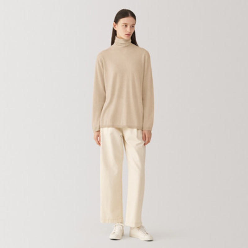 Women's Undyed Cashmere RollNeck Jumper