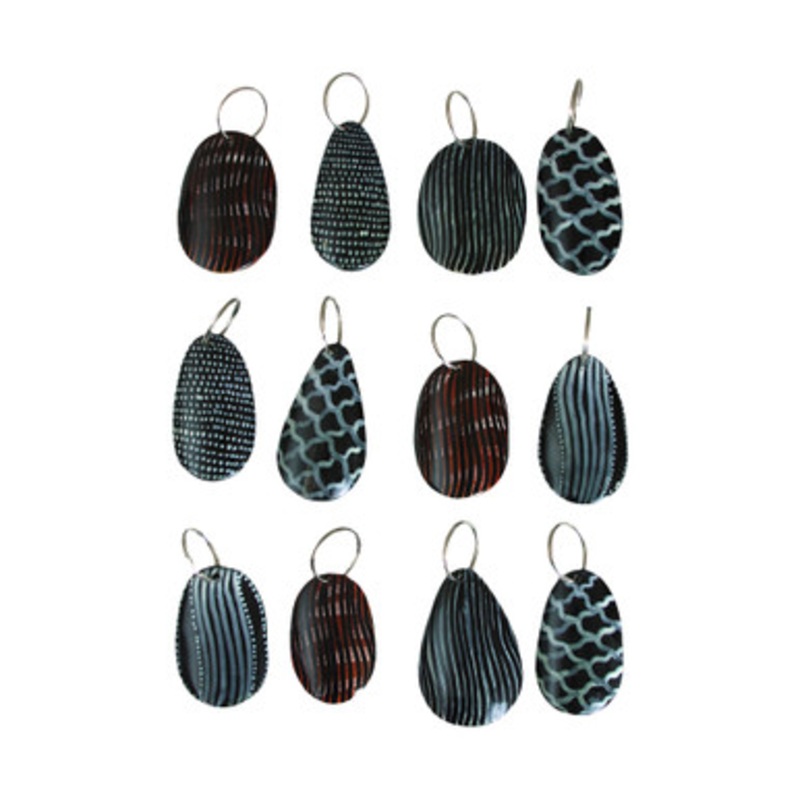 Set Of 12 Design Cow Horn Key Chains