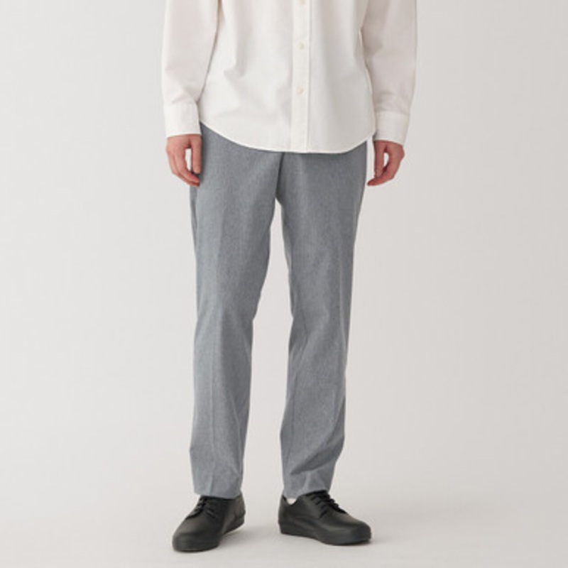Men's Stretch Fit Pleated Trousers