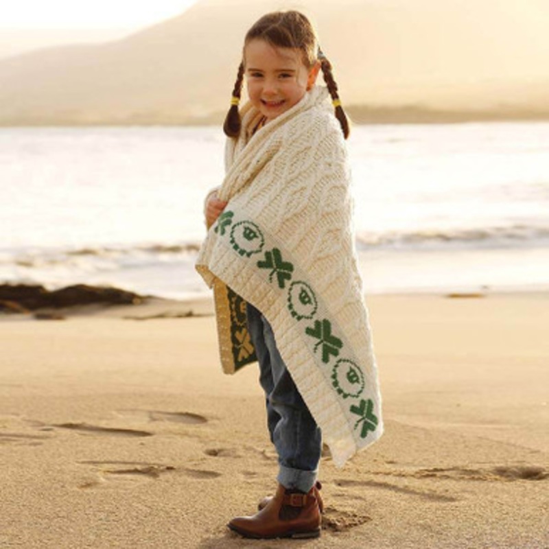 Shamrock Carraig Donn Baby Blanket