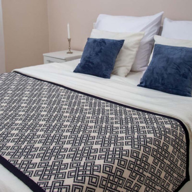 Celtic Heritage Bed Runner