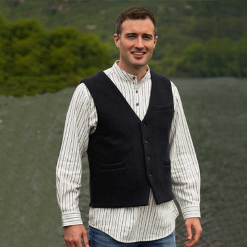 Black Inch Wool Tweed Vest