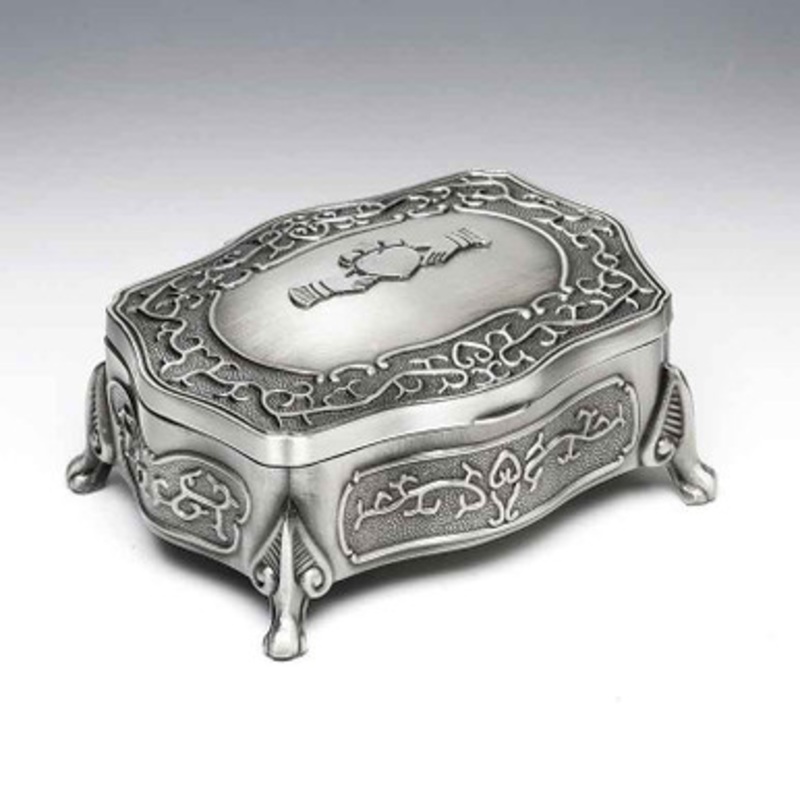 Standing Pewter Jewelry Box with Claddagh Large