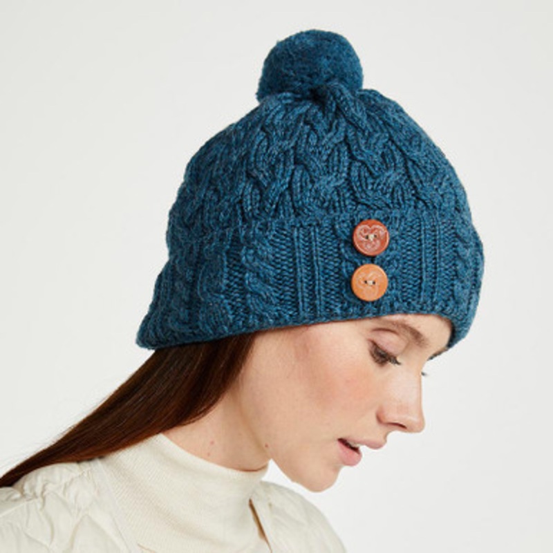 Women's Supersoft Hat with Buttons