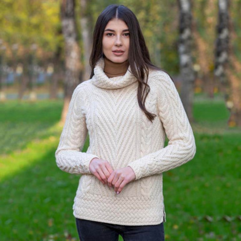 Ladies Turtleneck Ribbed Cable Knit Sweater
