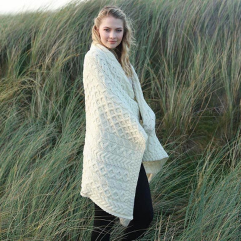 Merino Wool Heavy Cable Knit Throw