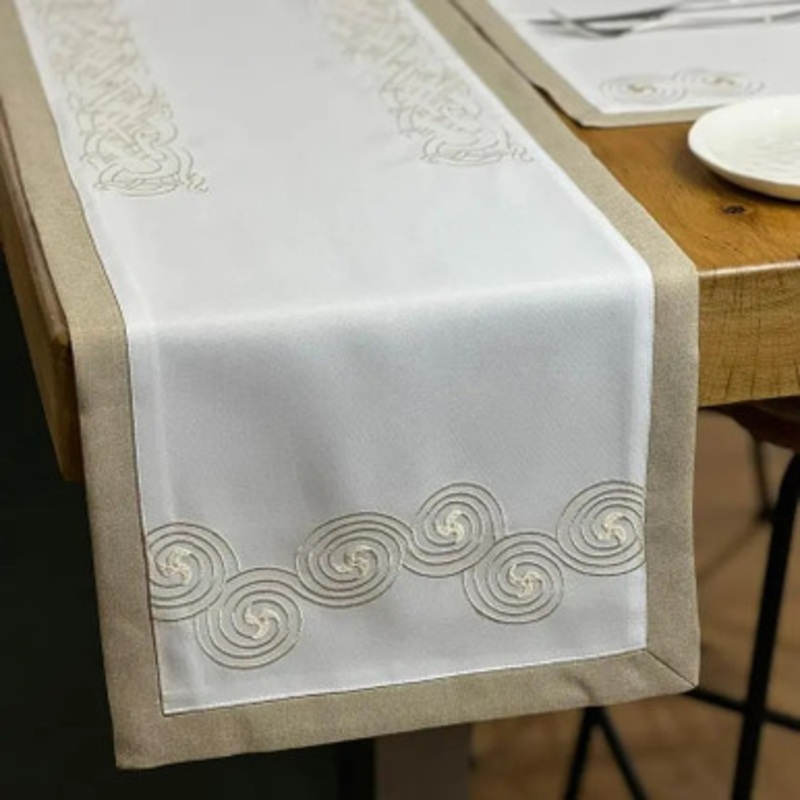 Irish Linen Celtic Knots Table Runner