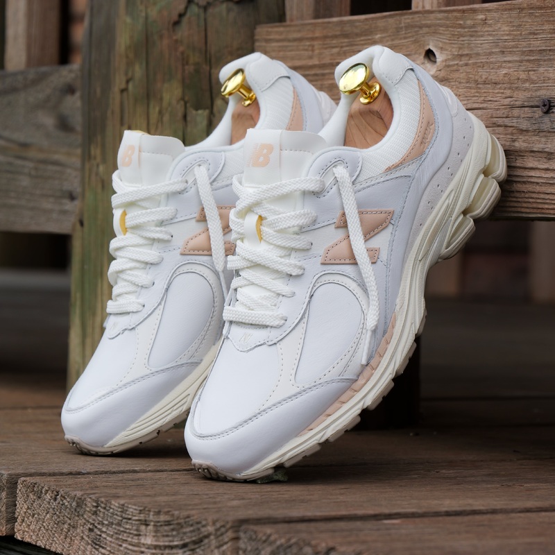 NEW BALANCE M2002RVF