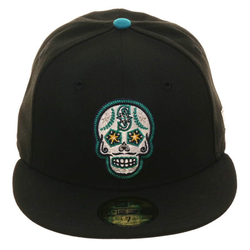 Exclusive New Era 59Fifty Seattle Mariners Sugar Skull Glow In Dark Hat - Black