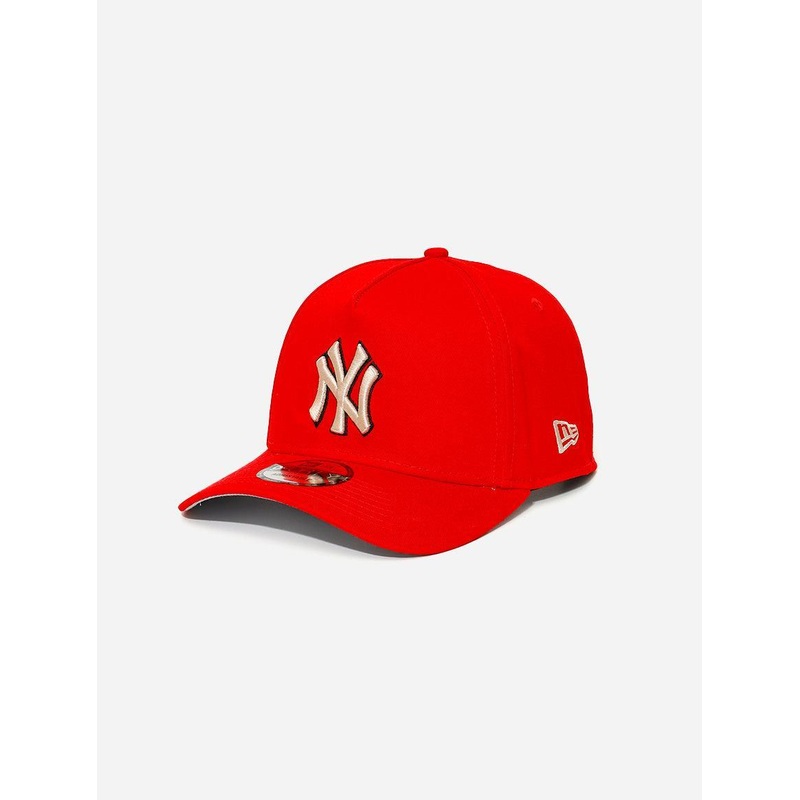 New York Yankees 9 Forty A-Frame Scarlet Stone