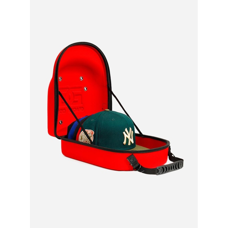 Gracias Dios Cap Carrier Case