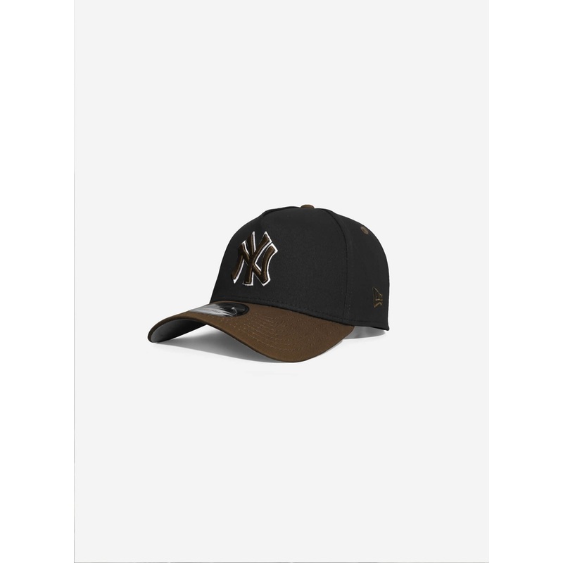 New York Yankees Grizzly 9Forty A-Frame Snapback