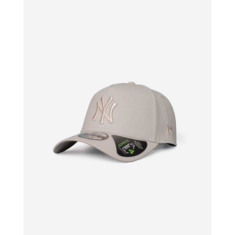 New York Yankees 9Forty A-Frame Ivory Snapback